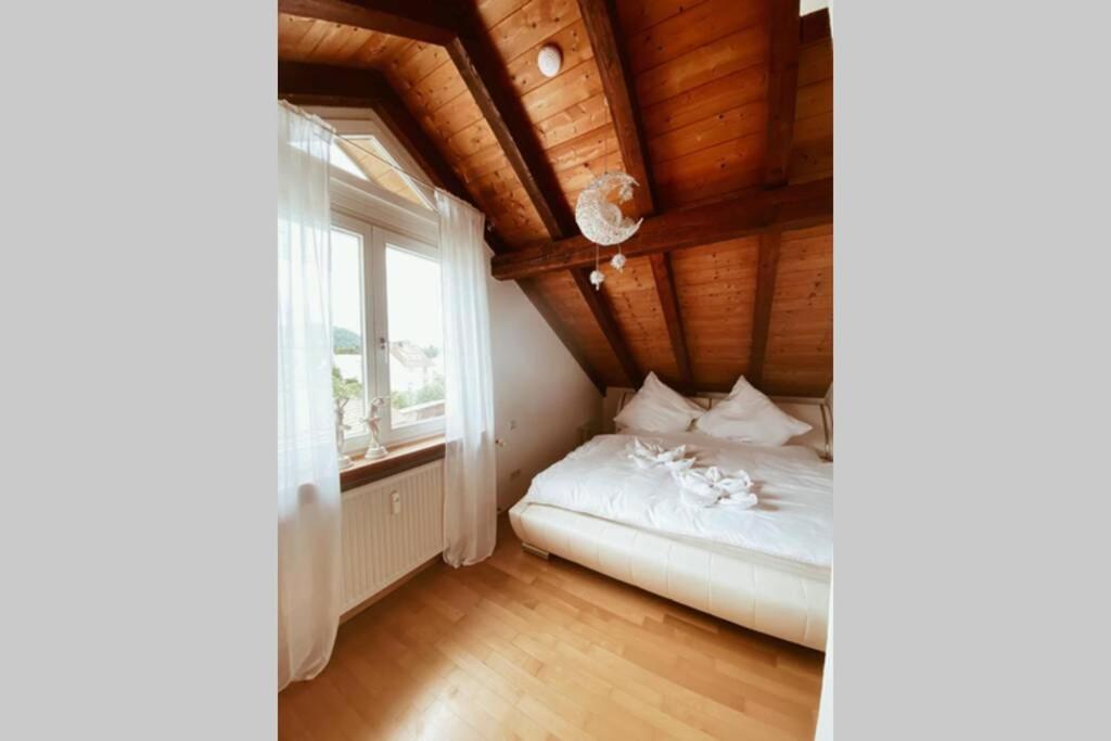 Apartamento *Dreilaendereck* Wifi+ Balkon+Garage Basel Mulhouse Maulburg Exterior foto